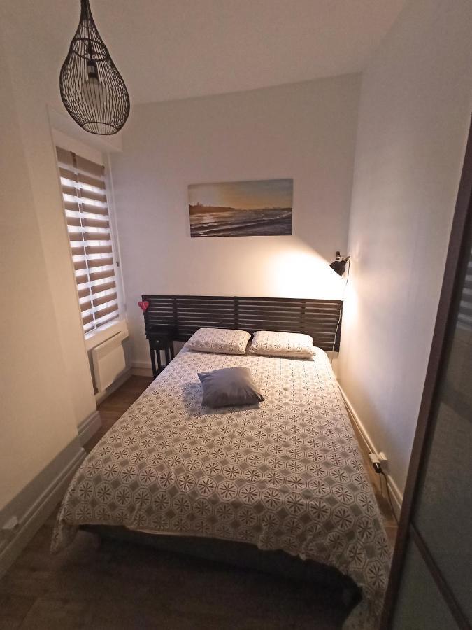 Bel appartement indépendant centre de Magny-Cours avec parking Extérieur photo