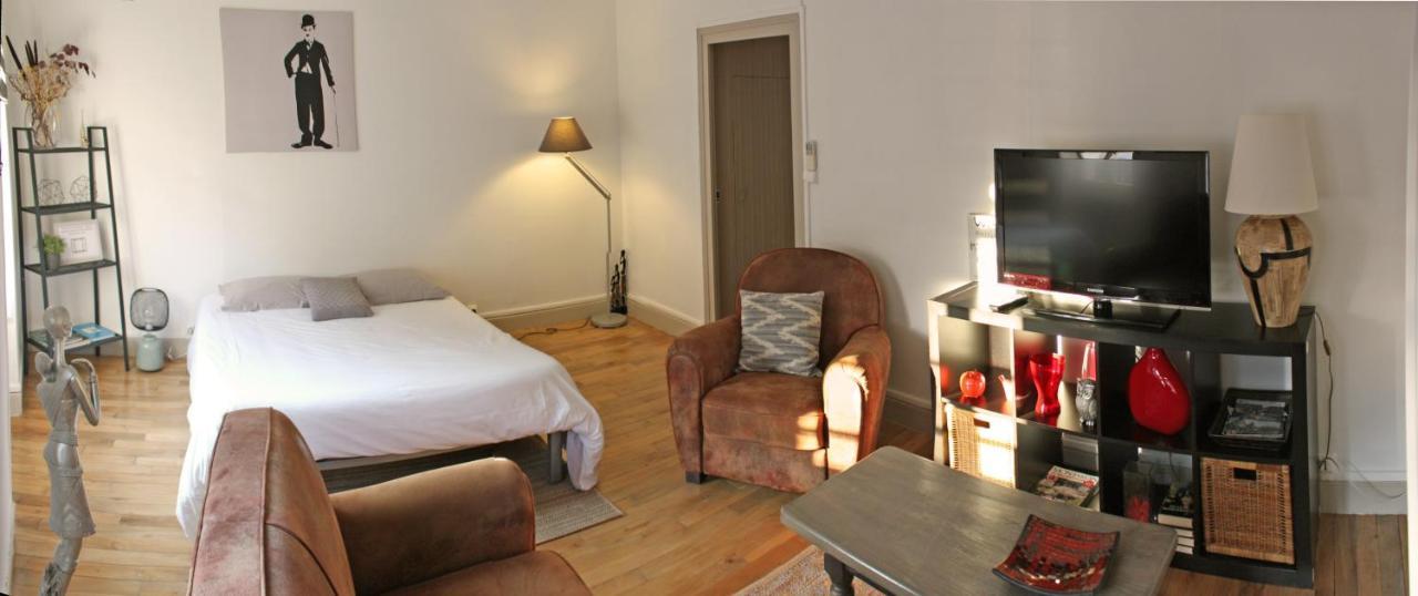 Bel appartement indépendant centre de Magny-Cours avec parking Extérieur photo