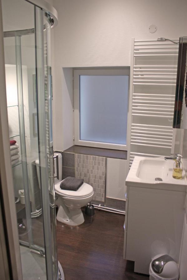 Bel appartement indépendant centre de Magny-Cours avec parking Extérieur photo